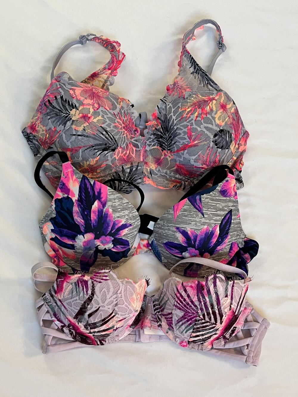 PINK Victoria's Secret Floral Push Up Bra 3pc Lot 32B Colorful Lace Padded